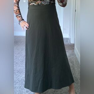 Halogen Green Skirt high waisted midi